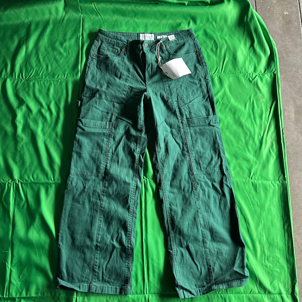Celebrity Pink Woman Forest Cargo Pants